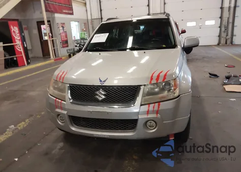 2006 Suzuki Grand Vitara Luxury z USA, uszkodzony, nr VIN JS3TD947264105137